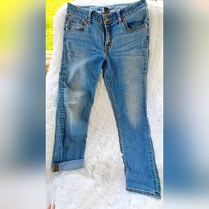 APT 9 SIZE 8 SLIM STRETCH CAPRIS